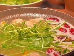 -吃饭皇帝大(长宁龙之梦店)