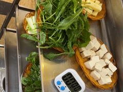 -野菌园·野生菌火锅首创第一家(关兴路总店)