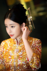 -LOVE SHINE婚纱·红鼎庄龙凤褂·妈妈装定制