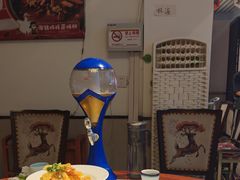 -雪乡人家东北菜·铁锅炖一切(高斯路店)