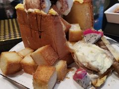 蜂蜜厚多士-铜锣湾·有麝自然香(渝北财富中心店)