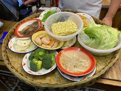 -文立新·秤盘麻辣烫(天通苑店)