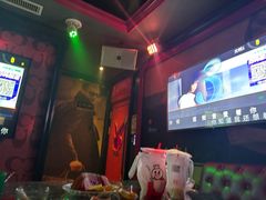 -UK派对KTV(日月广场店)
