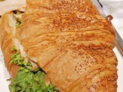 -星巴克(上海虹桥南丰城办公楼店)