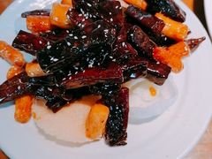 拔丝紫薯-95号酱骨·一块豆腐(展春园西路店)