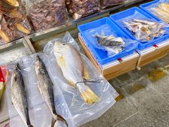 -霞涌市场海鲜摆卖区