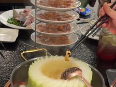 -得意咚瓜·顺德鱼生·冬瓜火锅(深圳首店)