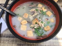 -金城包子牛肉灌汤包(台东四路店)
