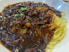 炸酱面-香港饭店0410(明洞店)