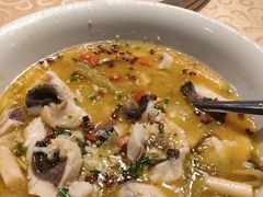 -年辉渔村·非遗传承餐厅(新丰江店)
