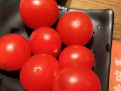 -爱碗亭·鲜炒湖南菜(壹城中心店)
