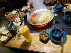 -湊湊火锅·茶憩(上海合生汇店)