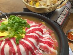 -WOW LUCKY创意韩料(龙阳广场店)