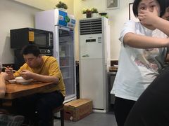 -周素珍湖州大馄饨(直戒坛寺巷店)