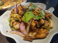 -大头虾越式风味餐厅(光明广场店)