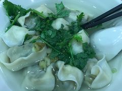香芹鲜肉混沌.-吉祥馄饨(虹桥火车站店)