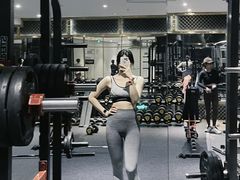 -银吉姆健身(恒隆馆)