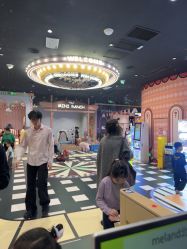 -meland亲子乐园(北京亦庄龙湖天街店)