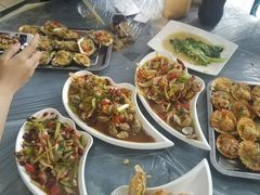 -覃记海鲜美食餐厅