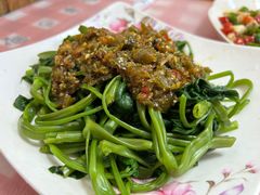 -洪霞餐馆