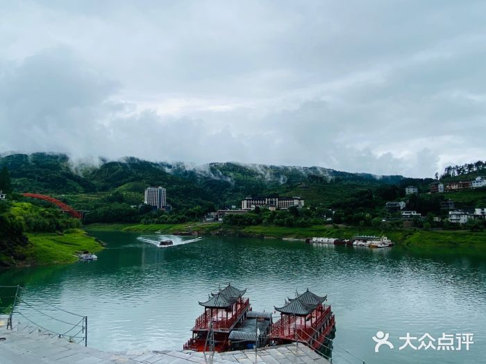 芙蓉镇景区图片