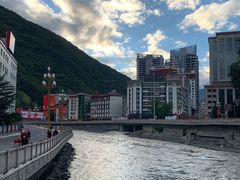 -邱二餐馆