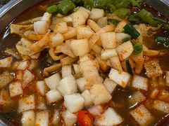-柳州肥姨妈大骨螺蛳粉(东靖路店)