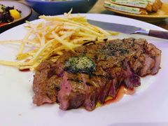 安格斯草饲无激素牡蛎牛排-HELLO 27 意面·沙拉·帕尼尼