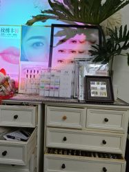 -UN·桃喜日系美睫美甲