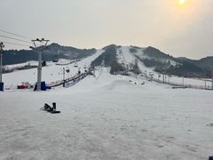 -辽阳弓长岭温泉滑雪场