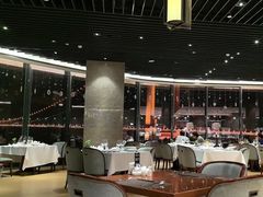 -武汉世茂希尔顿酒店·汇·全日餐厅