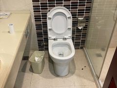 -格林豪泰商务酒店(景德镇人民广场金鼎陶溪川店)