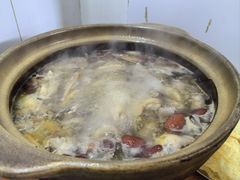 -威邵鸡煲(西华路总店)