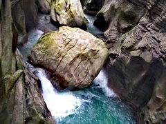 -苍山世界地质公园·石门关大峡谷