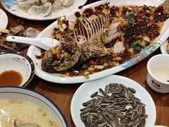-朝花夕拾中餐厅(台儿庄古城复兴广场店)
