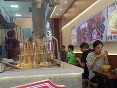 -二娃邓板凳面(解放碑店)
