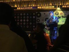 -啤客走廊