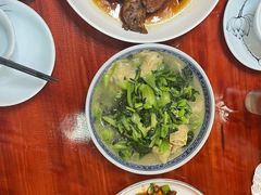 -芦茨金富饭庄·25年老字号·专做稻草鸡