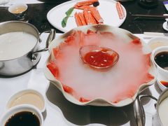 -红鼎豆捞·非遗鲍皇汤火锅(宝丰路店)