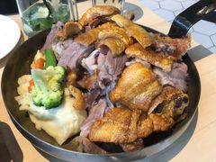 -LENBACH兰巴赫西餐啤酒坊(大连东港店)