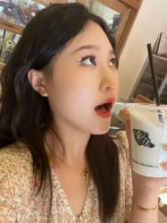 -妤见·化妆造型·美甲美睫