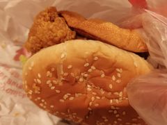麦辣鸡腿堡-麦当劳(豫园店)