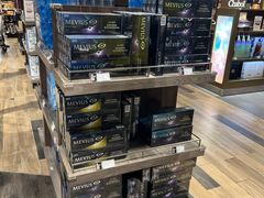 -日上免税店(三径路t3店)