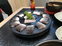 -臻牛烤肉
