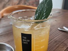-锅炉咖啡·西餐·音乐酒厂