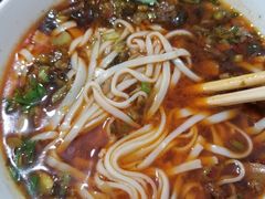 -矮子粉店1985·长沙米粉(湘春路店)