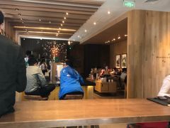 -星巴克(汾阳路店)