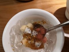 -江渔儿酸菜鱼(映月湖环宇城店)