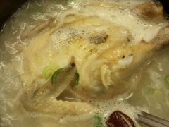 -梨花参鸡汤