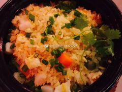 -Lanterns Vietnamese Restaurant